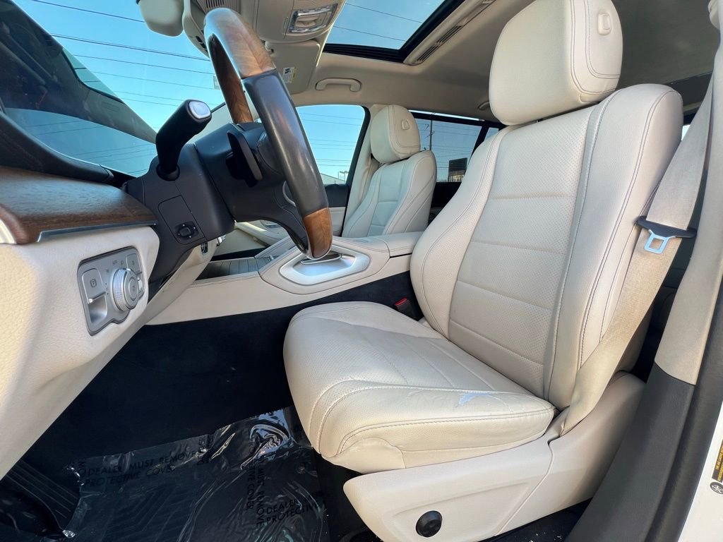 Used 2020 Mercedes-Benz GLS 450 4MATIC image 17