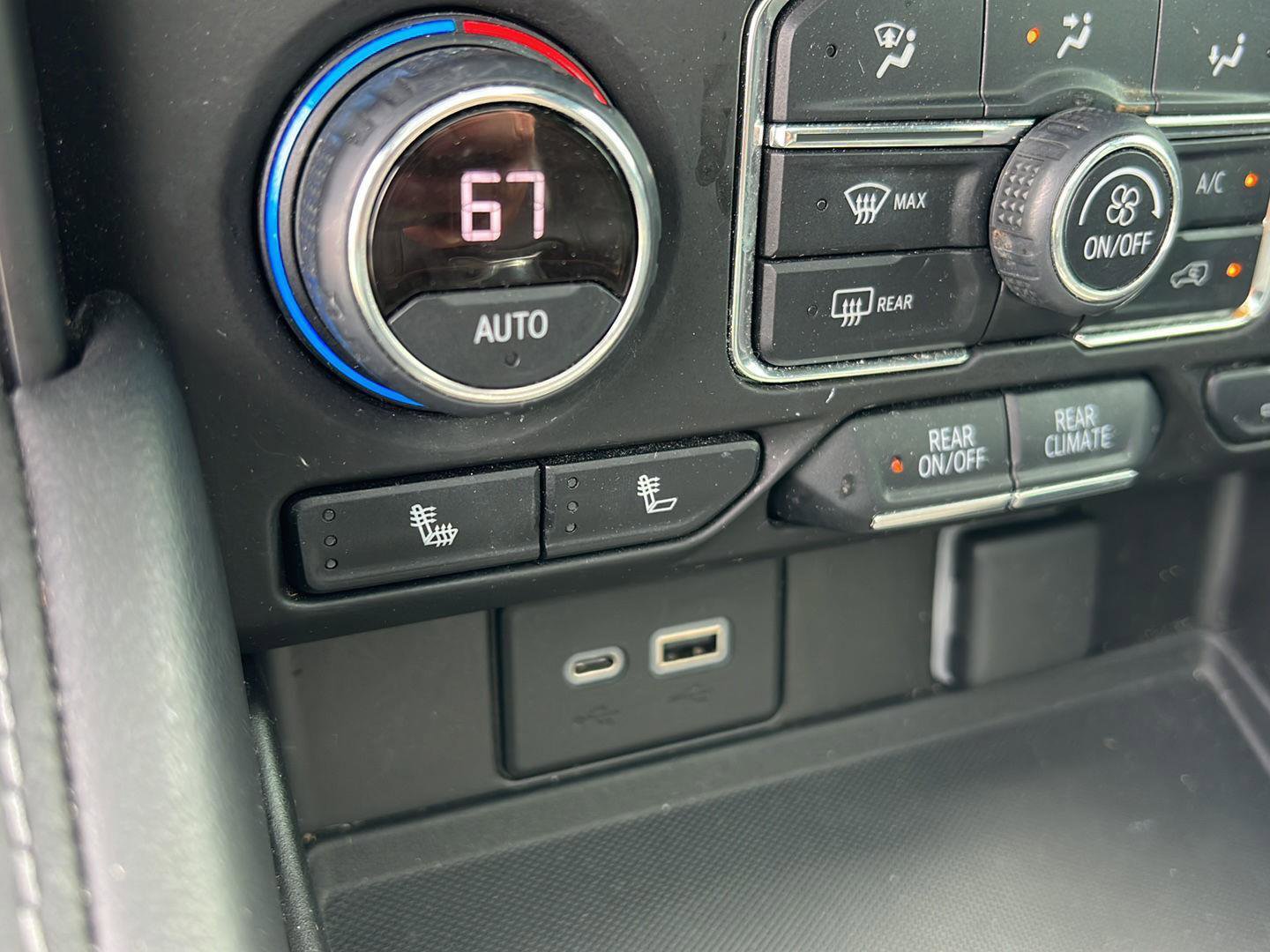 Used 2021 Chevrolet Tahoe LT RWD image 28