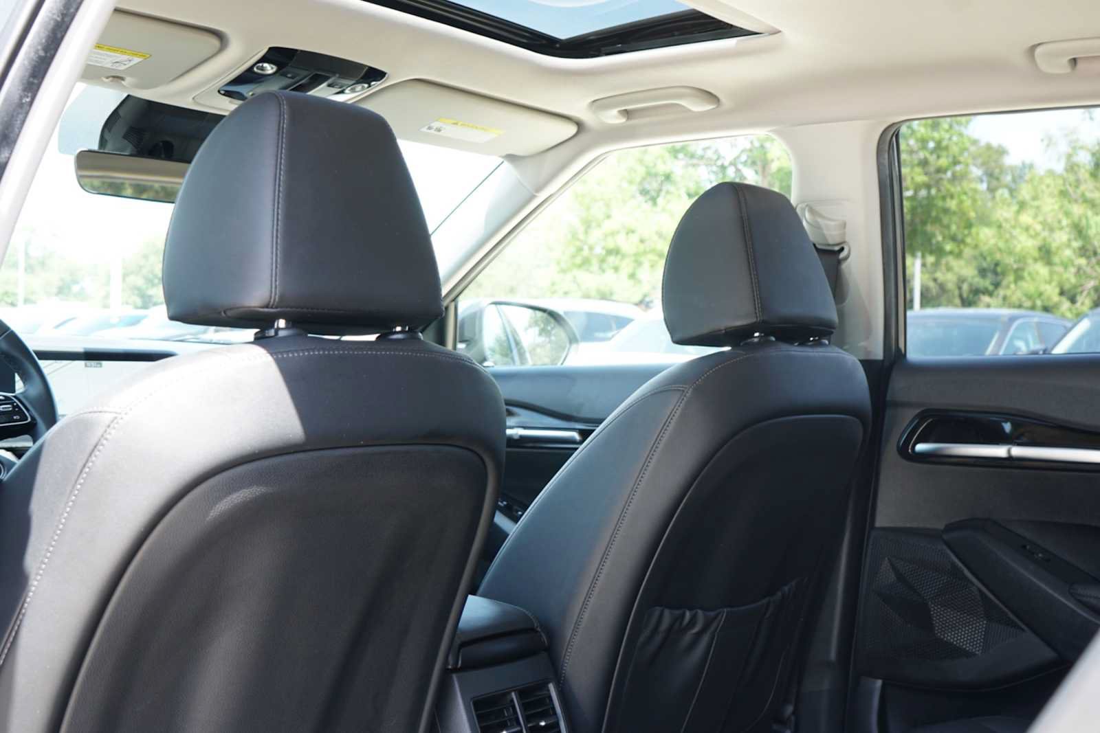 Used 2025 Kia Seltos EX w/ EX Sunroof Package FWD image 20