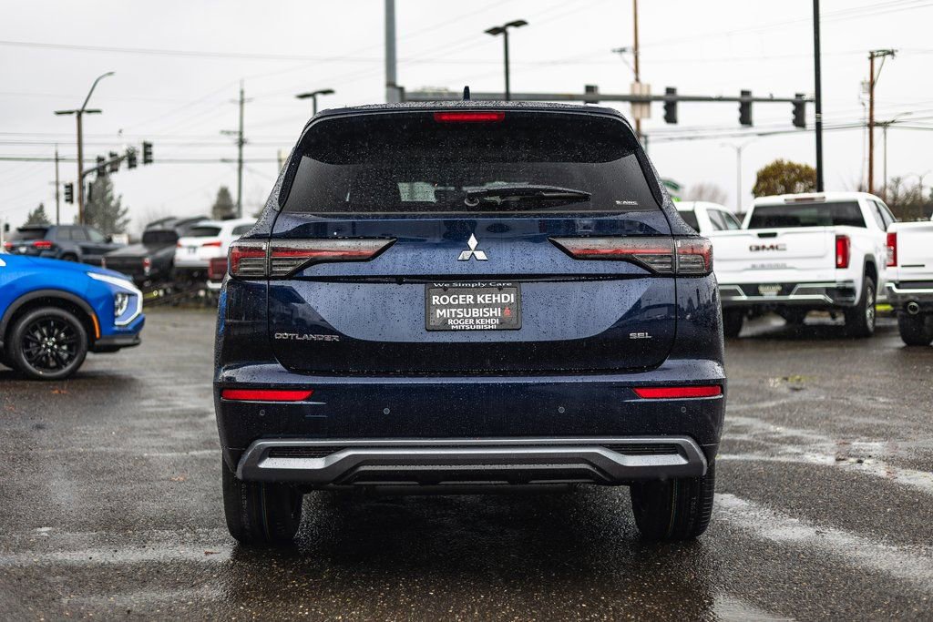 New 2026 Mitsubishi Outlander SEL AWD/4WD image 9