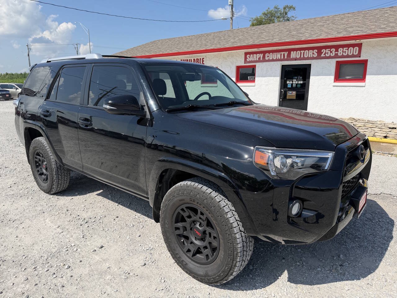 Used 2014 Toyota 4Runner SR5 Premium w/ Convenience Package AWD/4WD video 1
