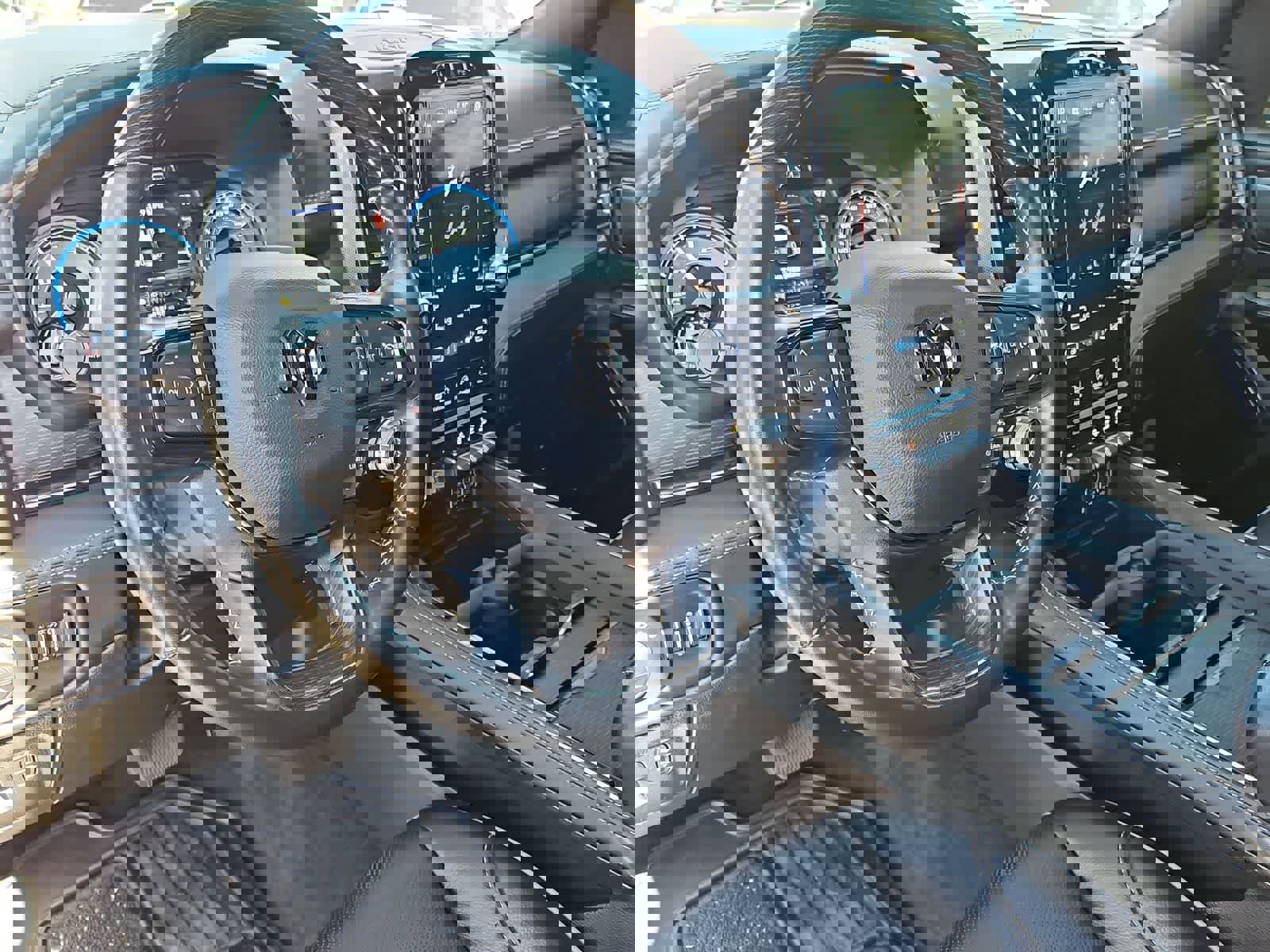 Certified 2022 RAM 1500 Limited image 11