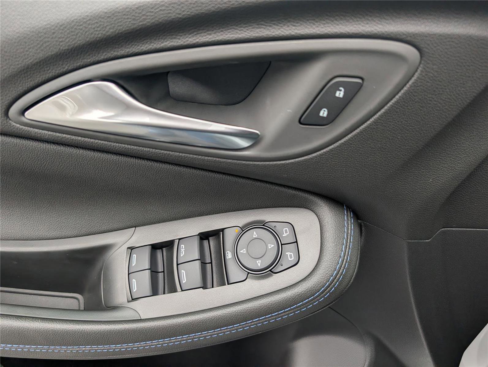 New 2026 Buick Encore GX Sport Touring w/ Advanced Technology Package image 16