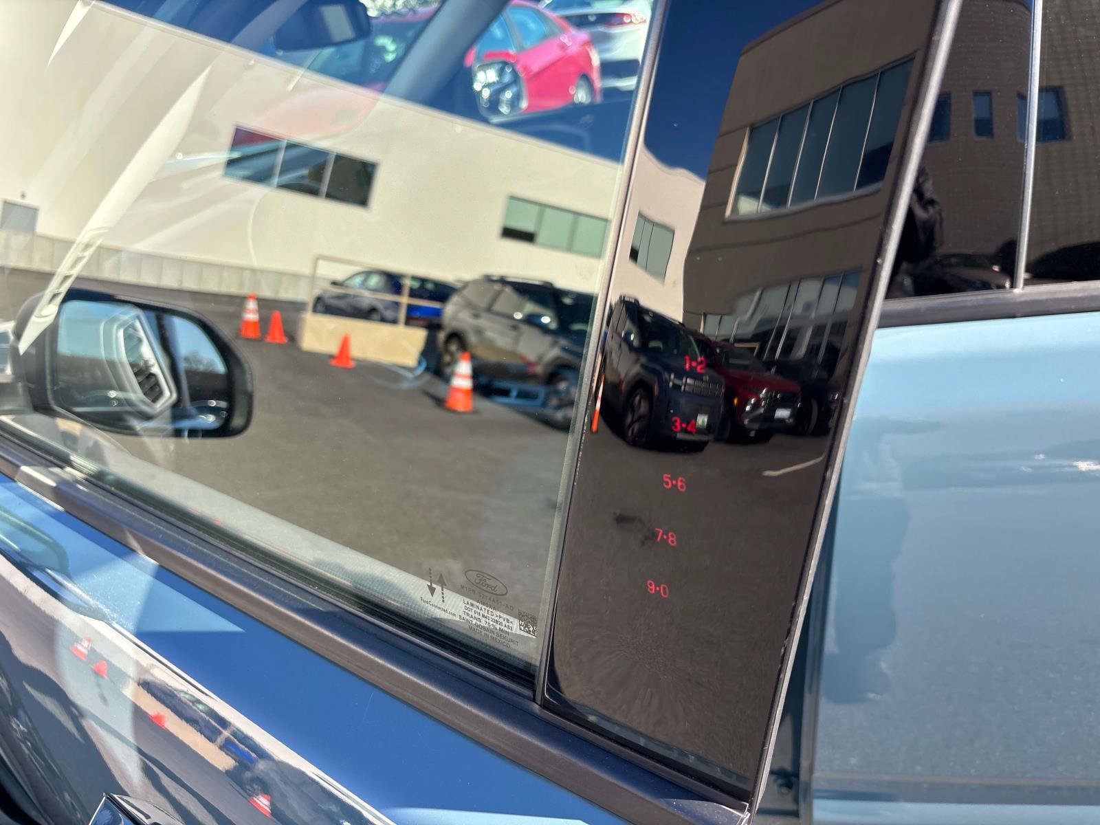Used 2021 Ford Bronco Sport Outer Banks w/ Outer Banks Package (96D) AWD/4WD image 10