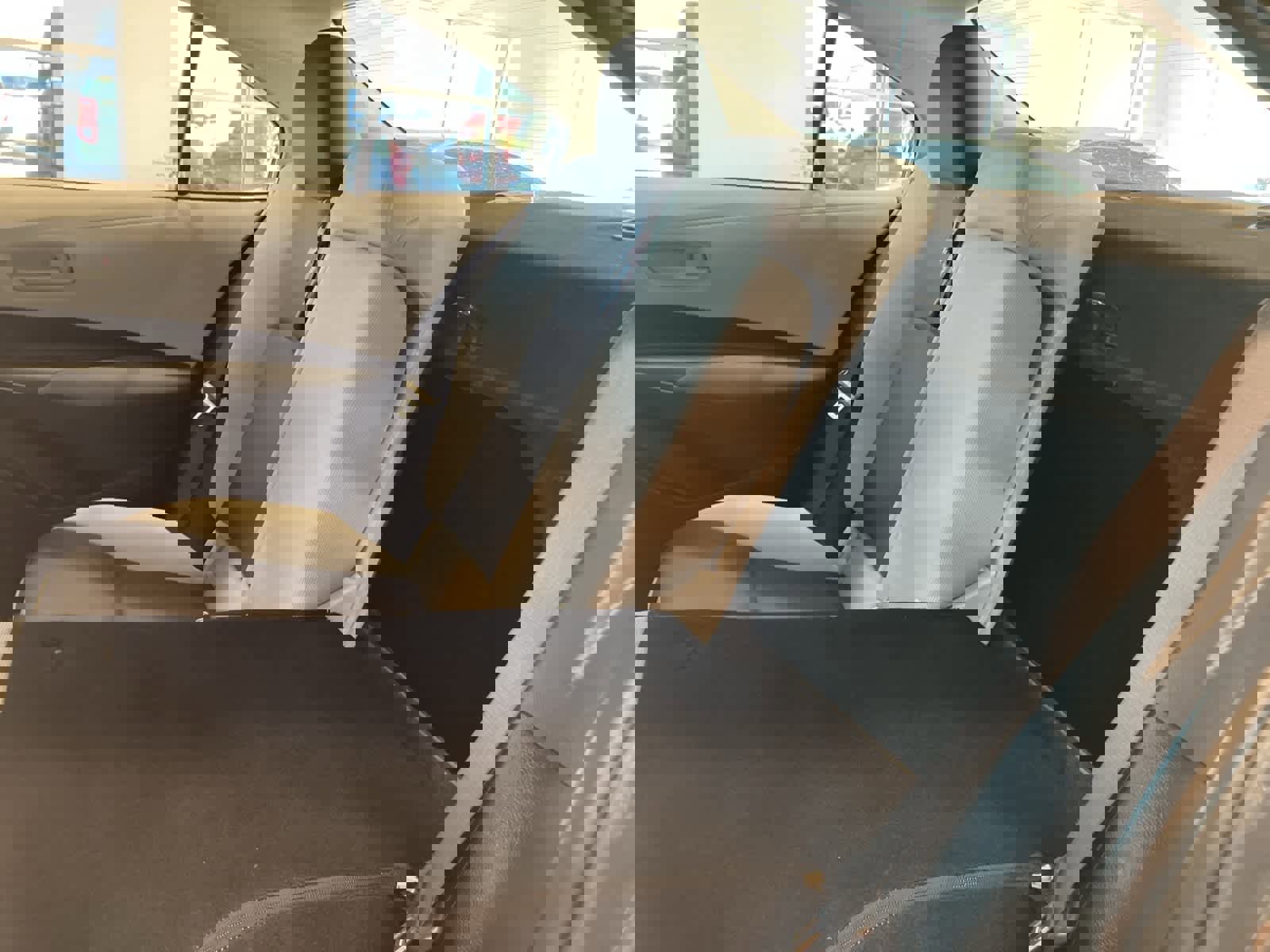 Used 2024 Toyota Corolla LE image 23