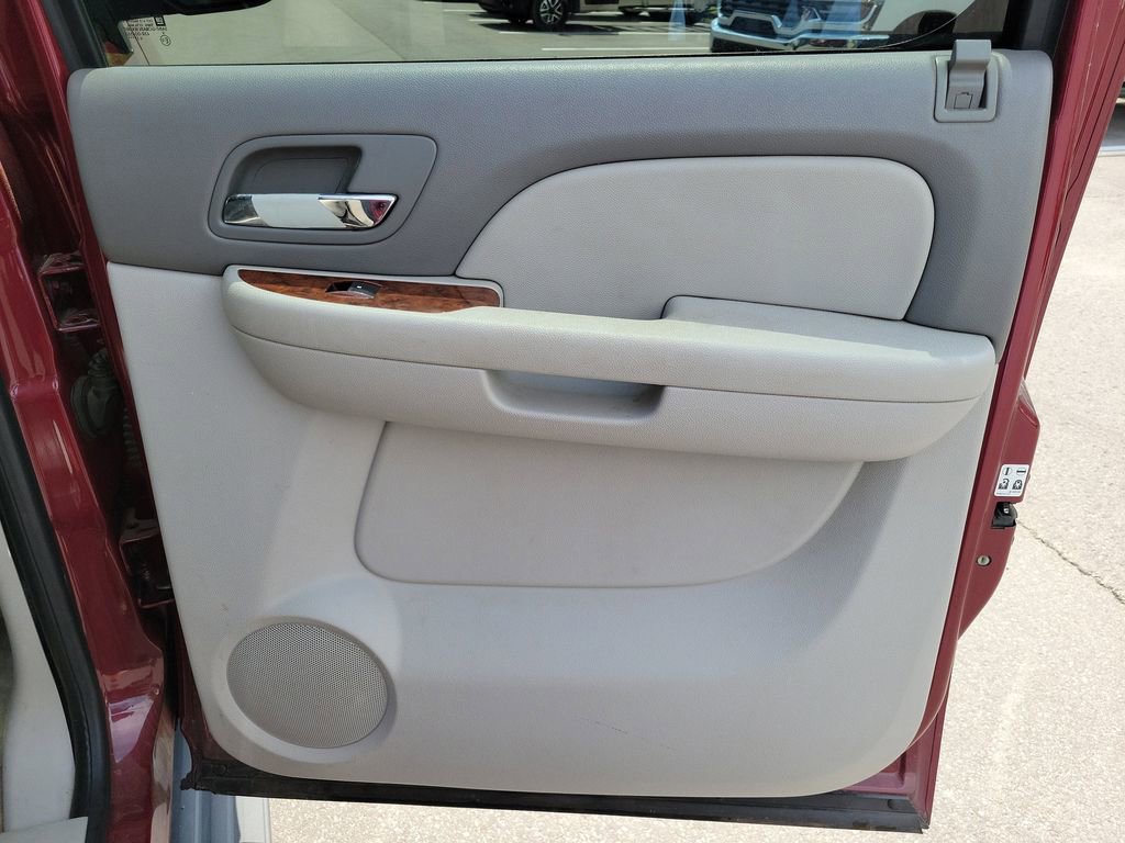 Used 2007 Chevrolet Avalanche LT w/ LT Preferred Equipment Group AWD/4WD image 38