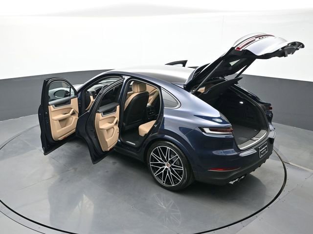 New 2026 Porsche Cayenne Coupe image 29