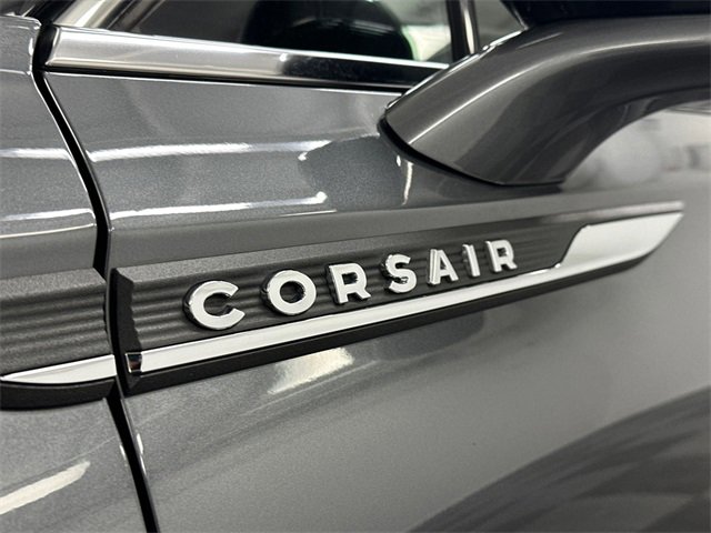 Used 2023 Lincoln Corsair Reserve image 14