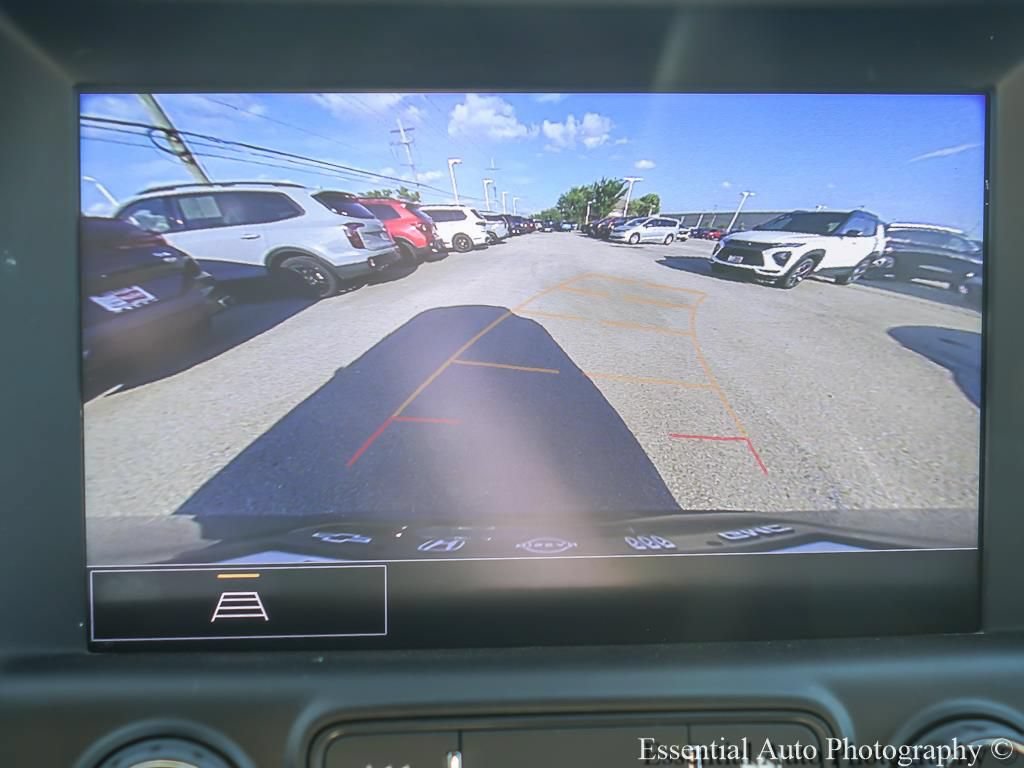 Certified 2023 GMC Terrain SLT w/ Elevation Edition AWD/4WD image 17