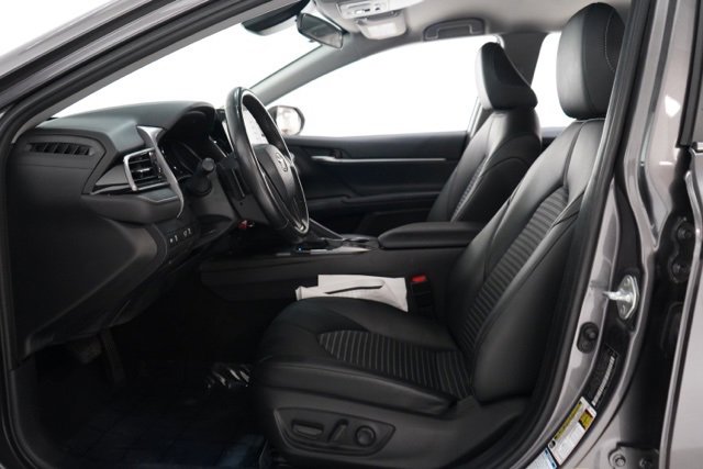 Used 2023 Toyota Camry SE image 14