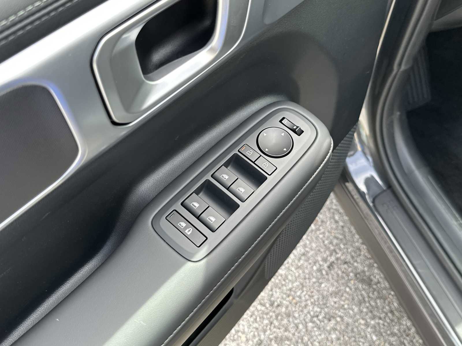 New 2026 Hyundai Santa Fe SEL AWD/4WD image 15
