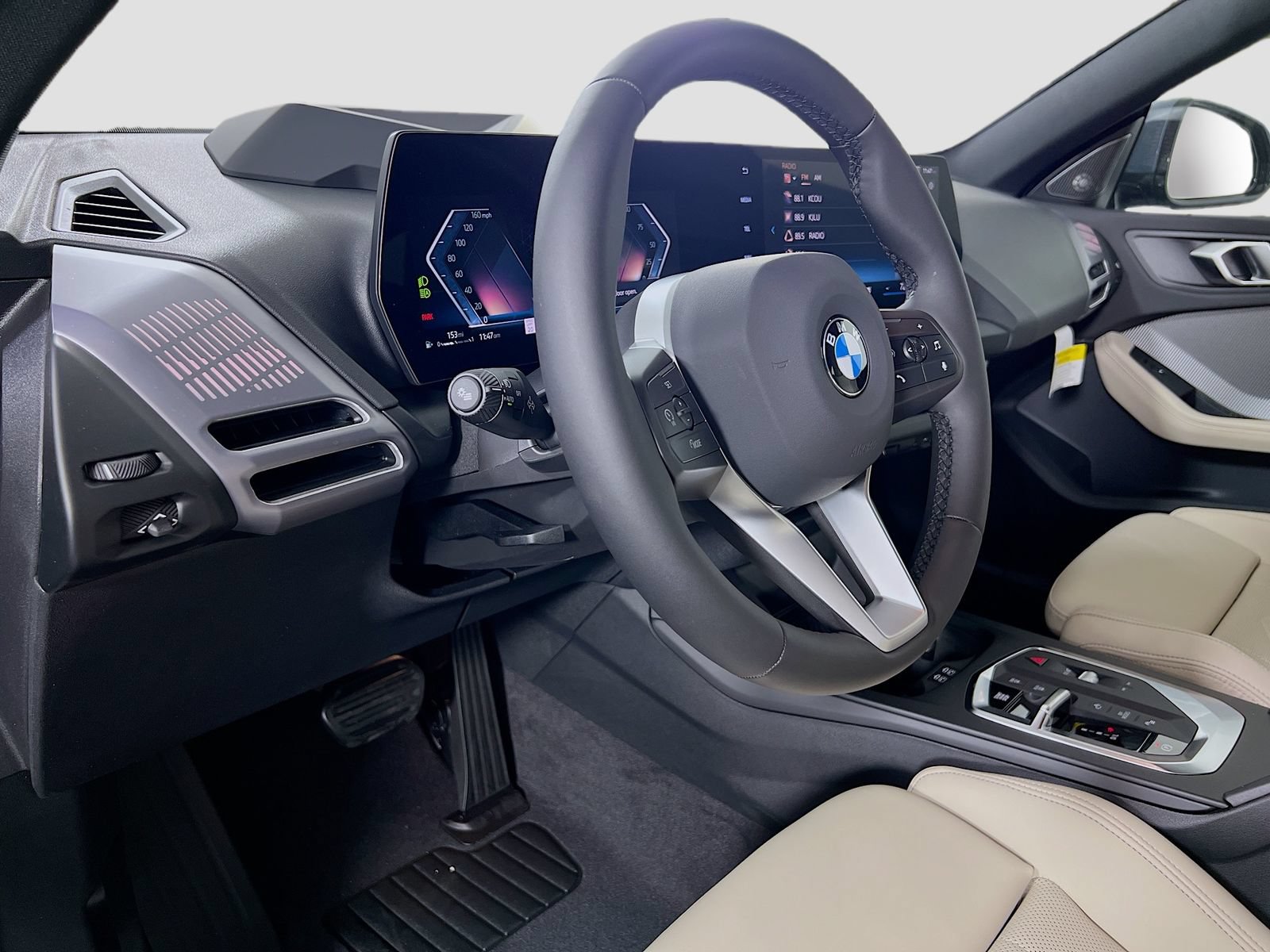 New 2025 BMW 228i xDrive w/ Premium Package AWD/4WD image 9