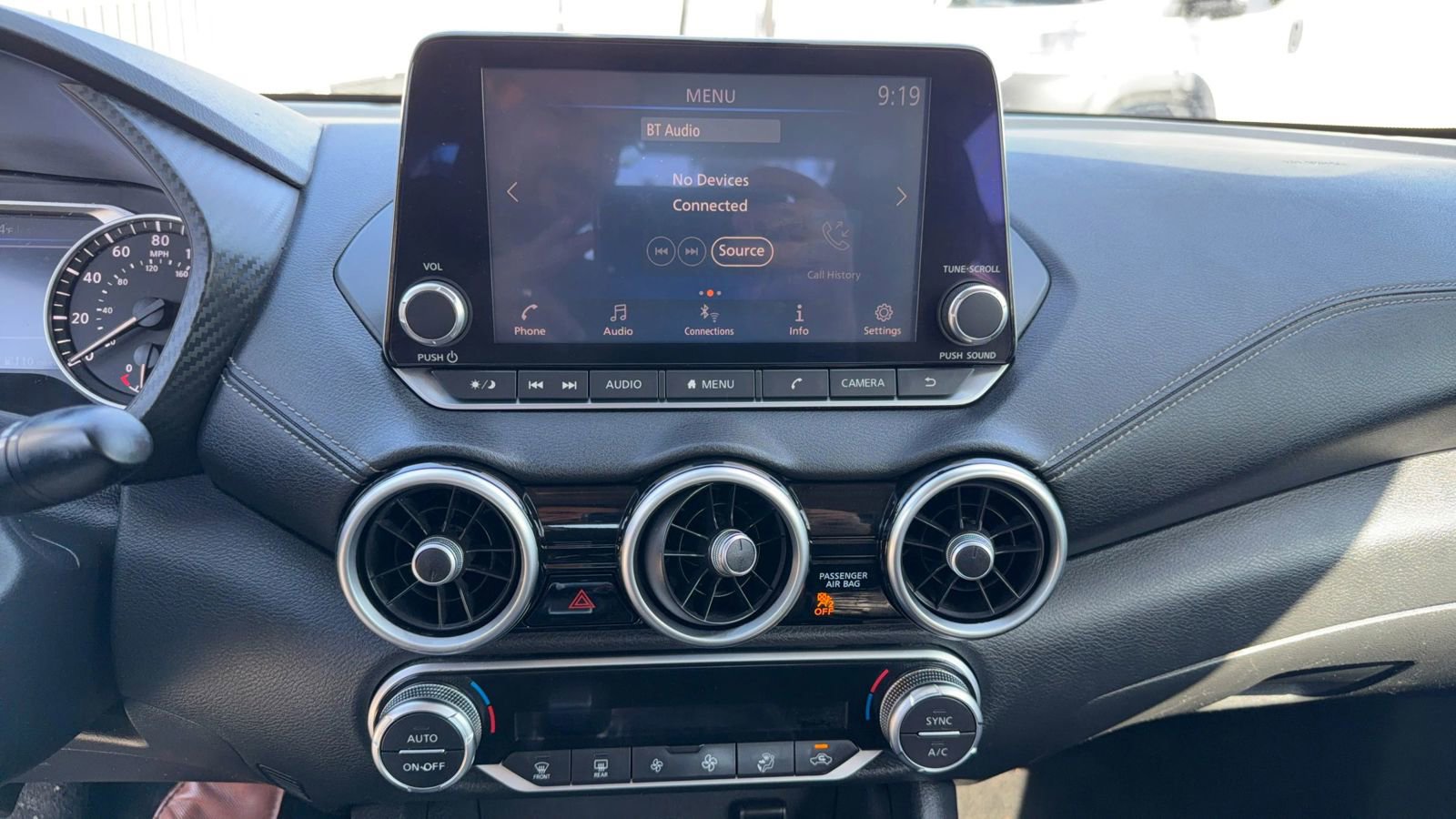 Used 2020 Nissan Sentra SV image 19