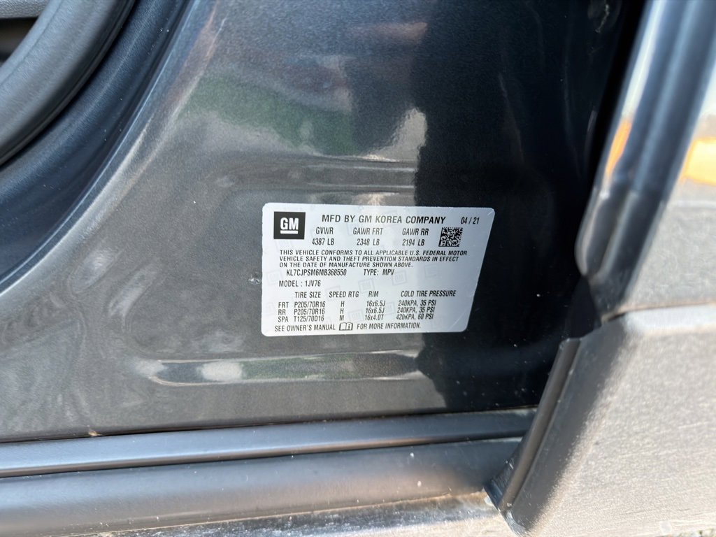 Used 2021 Chevrolet Trax LT w/ LT Convenience Package image 28