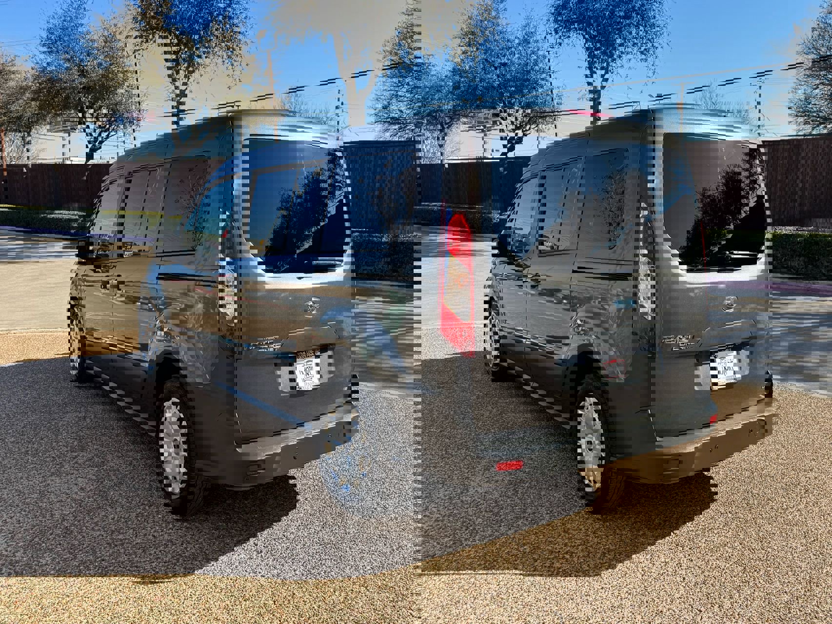 Used 2018 Ford Transit Connect XL image 7