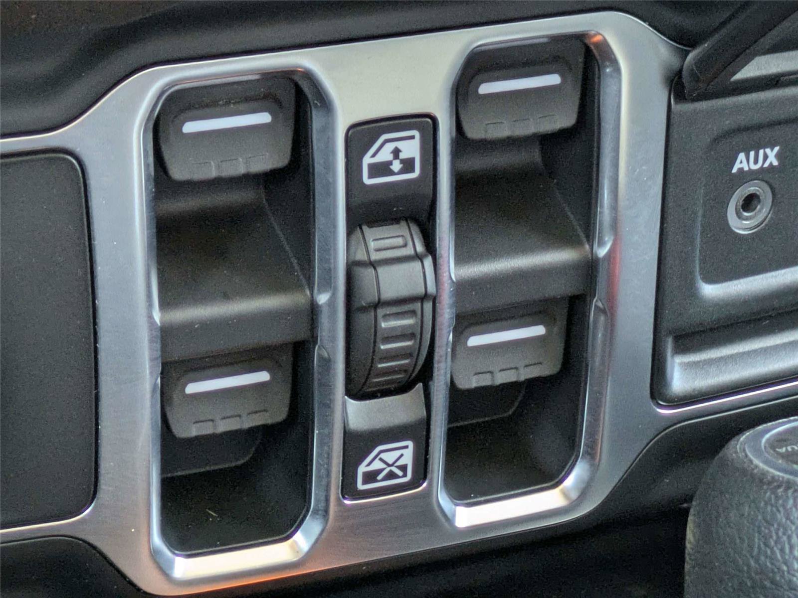 New 2026 Jeep Gladiator Sport image 23