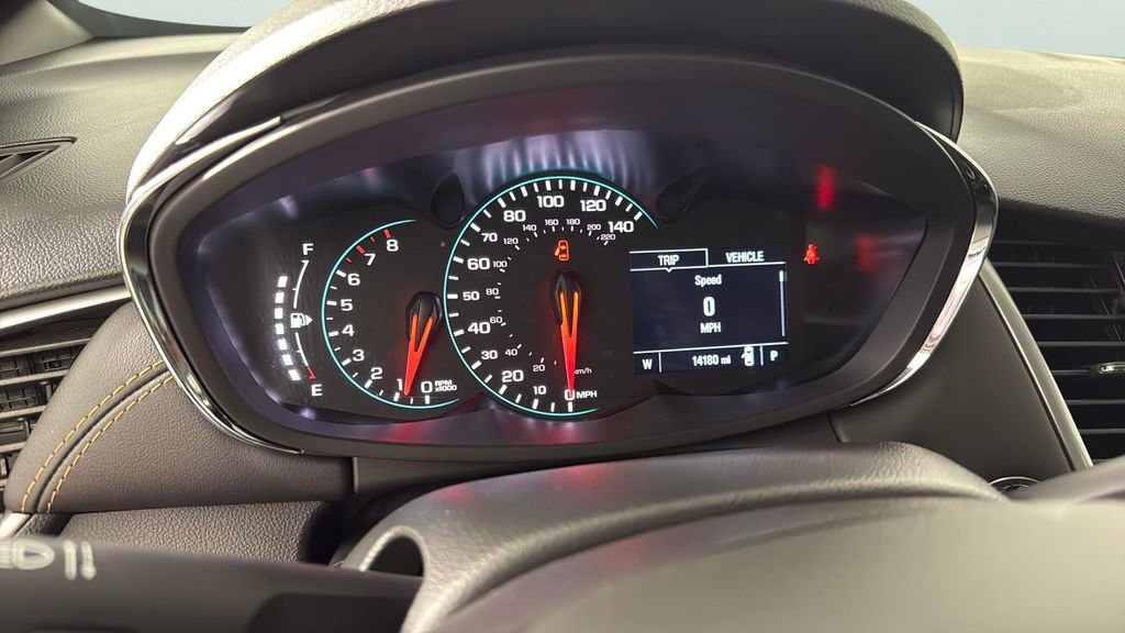 Certified 2021 Chevrolet Trax LT w/ Sport Edition image 19