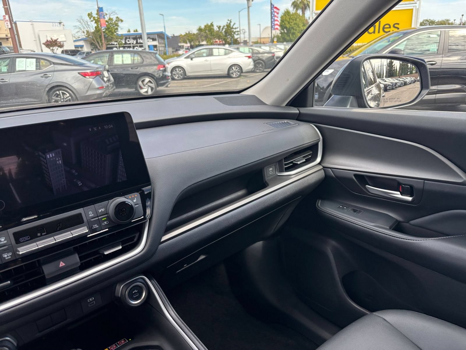 Used 2025 Toyota Grand Highlander FWD image 37
