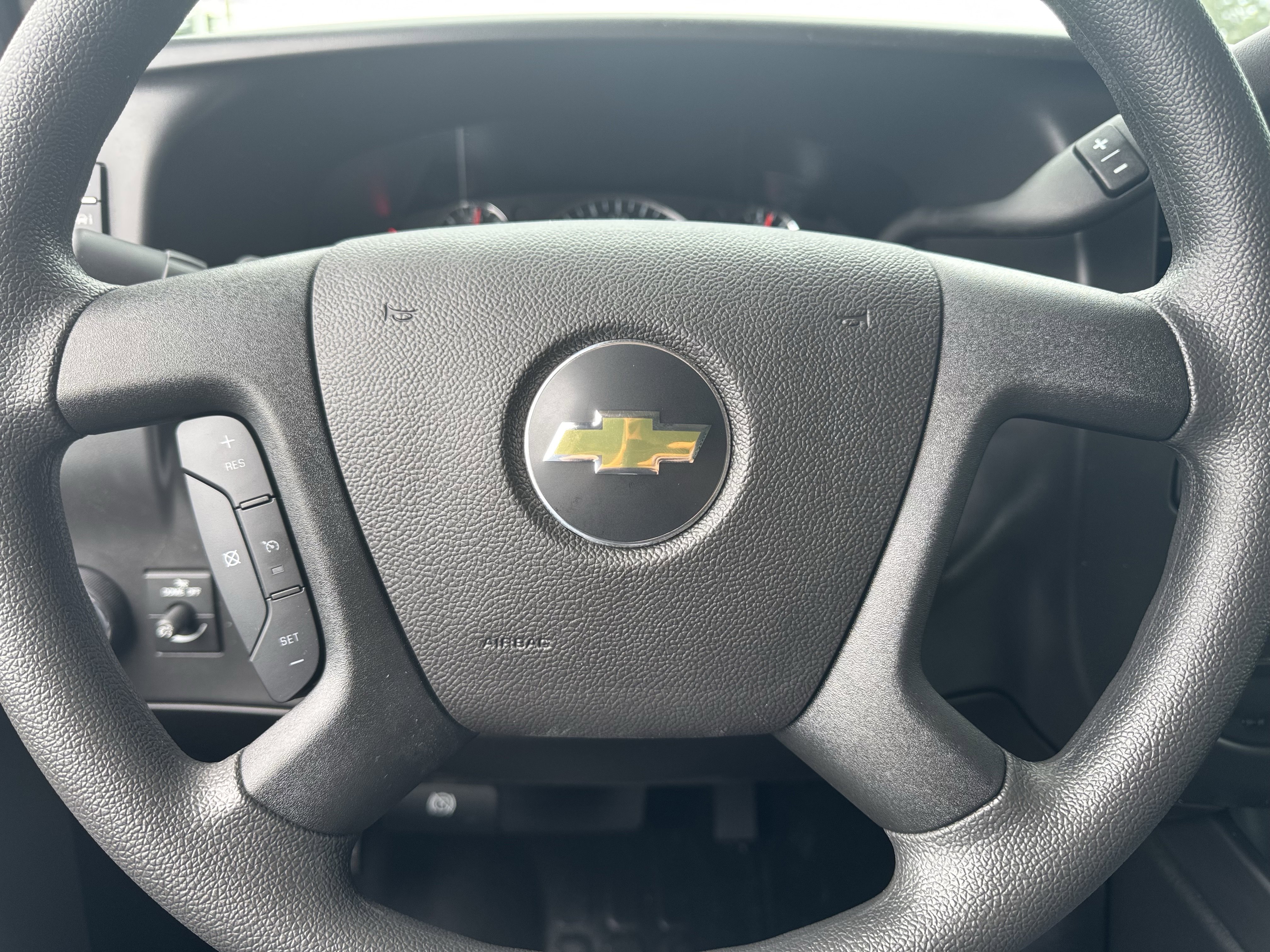 New 2026 Chevrolet Express 2500 w/ Driver Convenience Package image 28