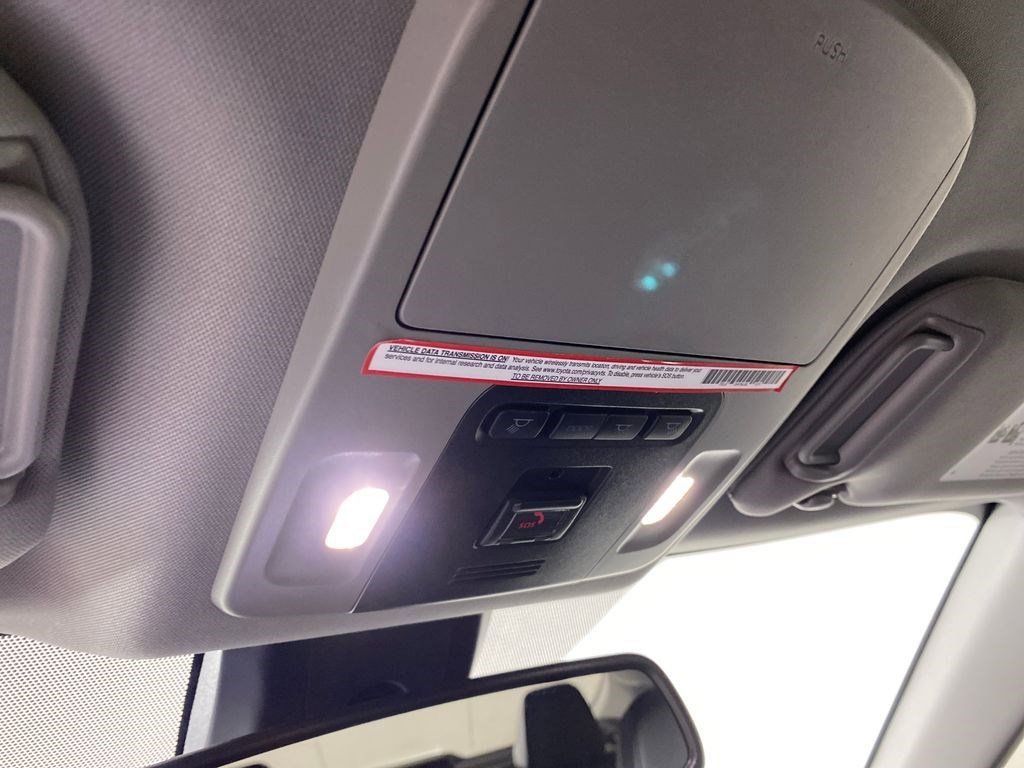 Used 2023 Toyota Camry XLE image 24