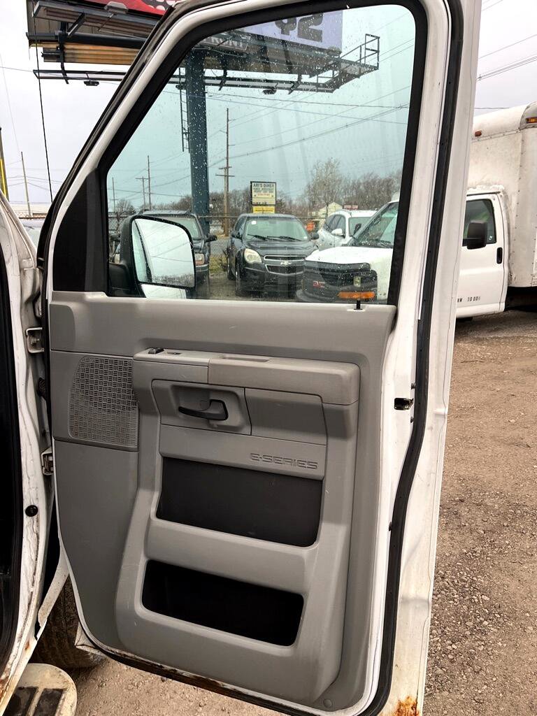 Used 2011 Ford E-250 and Econoline 250 w/ PWR Group image 14