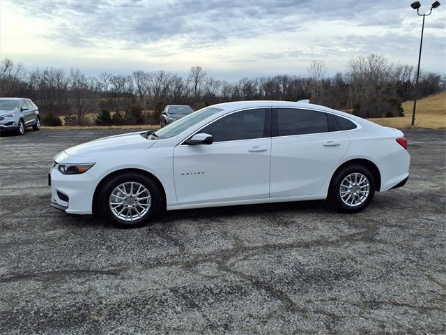 Used 2018 Chevrolet Malibu LS image 32