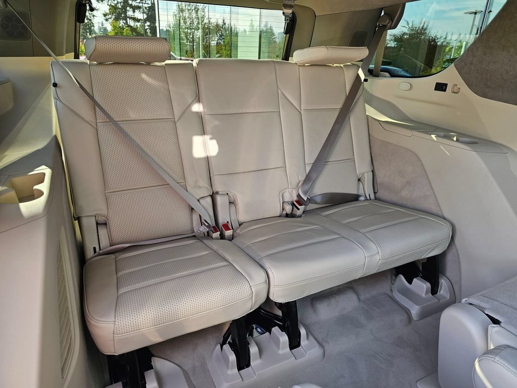 New 2026 Cadillac Escalade Platinum Sport AWD/4WD image 13