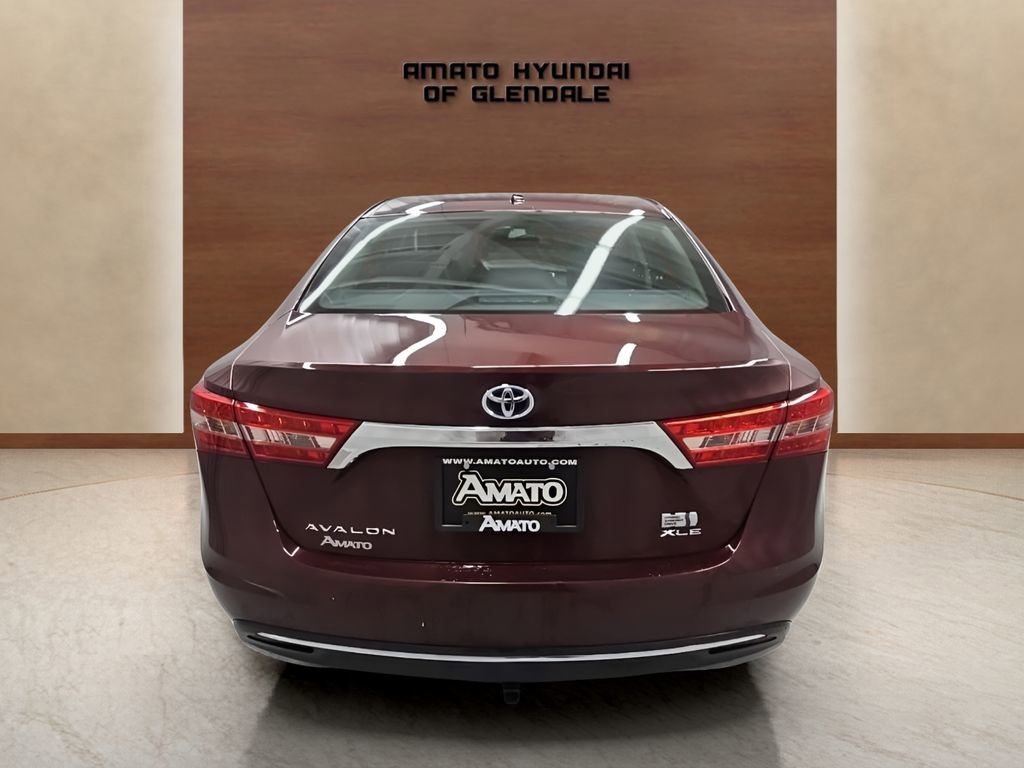 Used 2017 Toyota Avalon XLE Plus image 5