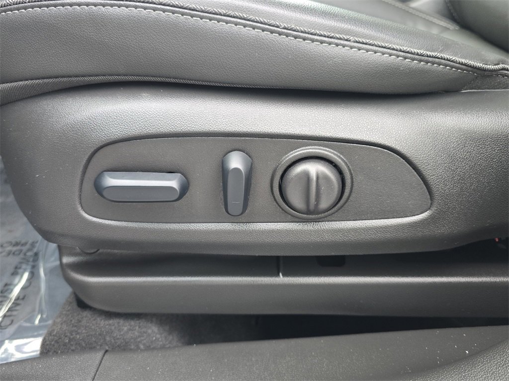 Certified 2024 Buick Encore GX Sport Touring w/ Comfort Package image 14