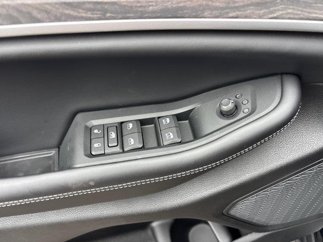 New 2027 Jeep Grand Cherokee Limited AWD/4WD image 16