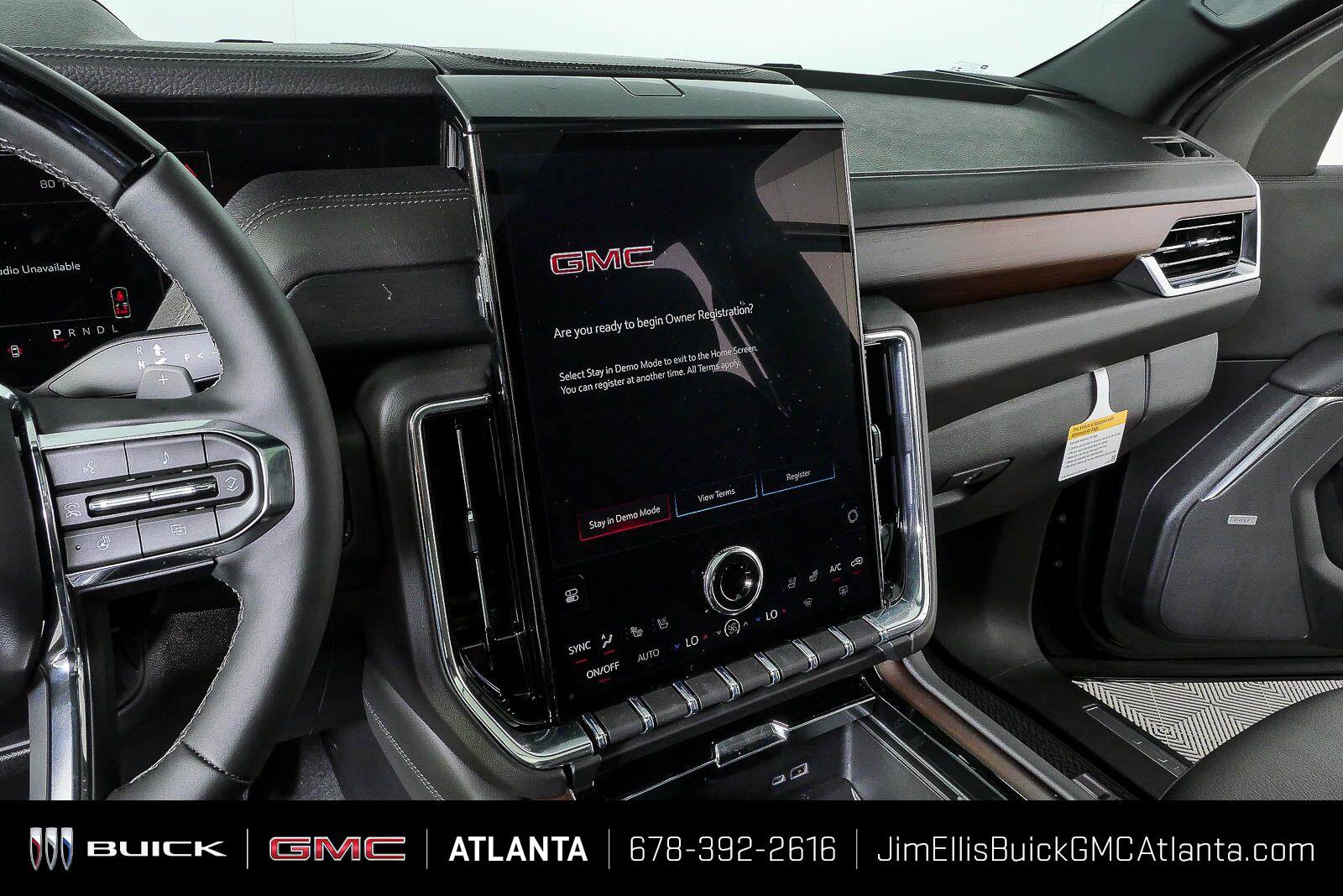 New 2026 GMC Yukon XL Denali w/ Denali Reserve Package AWD/4WD image 13