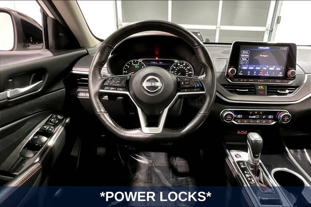 Used 2024 Nissan Altima 2.5 SR AWD/4WD image 11