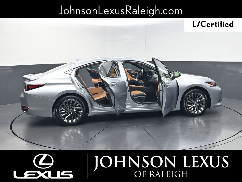Certified 2024 Lexus ES 300h Ultra Luxury w/ Accessory Package (Z2) FWD image 32