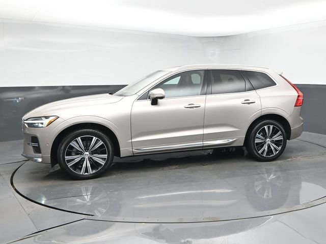 Used 2023 Volvo XC60 B5 Plus w/ Protection Package Premier image 4