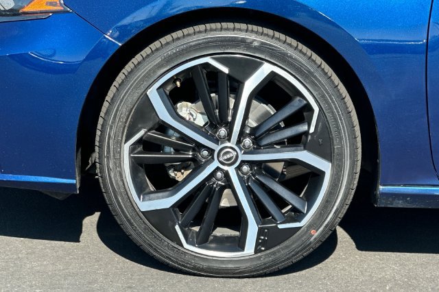 Used 2024 Nissan Altima 2.5 SR FWD image 28