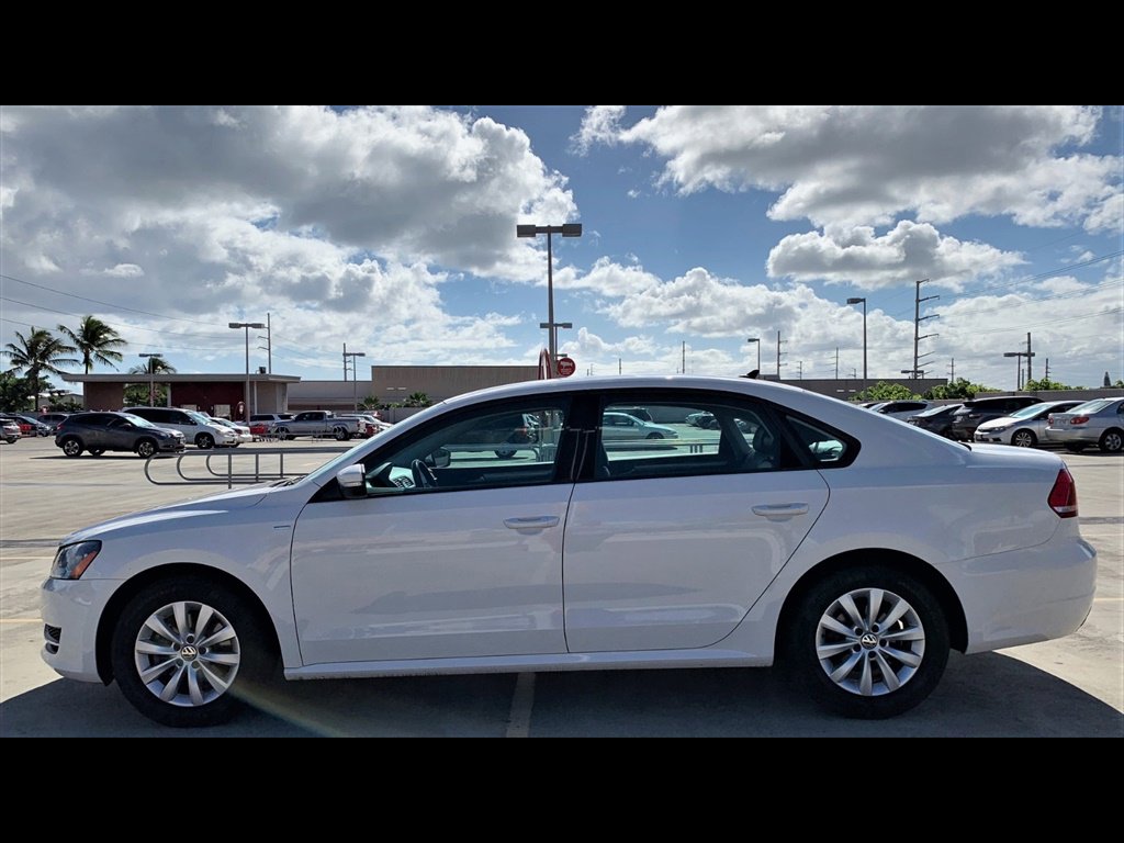 Used 2015 Volkswagen Passat 1.8T Wolfsburg Edition FWD image 8