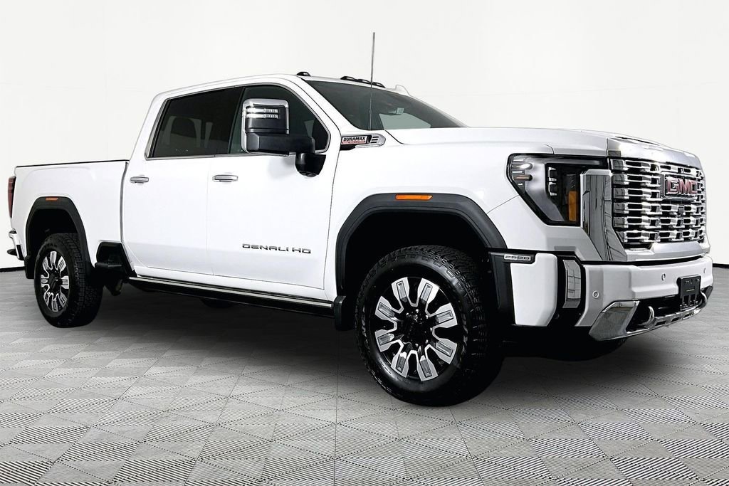 Certified 2025 GMC Sierra 2500 Denali w/ Denali Reserve Package AWD/4WD image 3