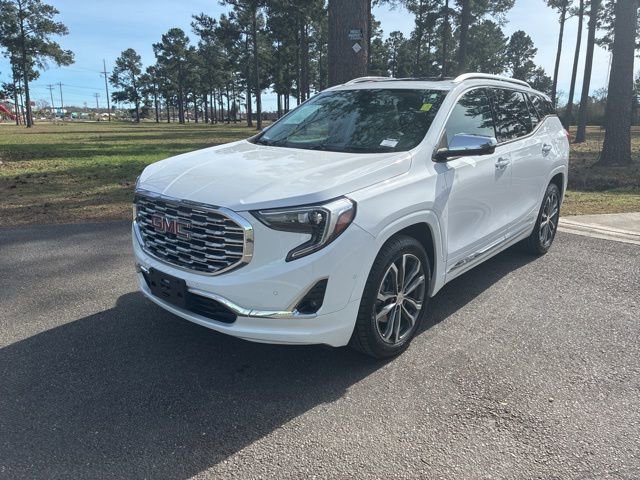 Used 2020 GMC Terrain Denali w/ Denali Premium Package image 8
