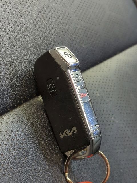 Used 2024 Kia Seltos EX image 29