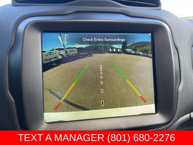 Used 2023 Jeep Renegade Latitude w/ Sun/Sound Group AWD/4WD image 19