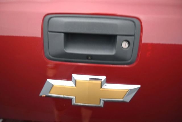 Used 2018 Chevrolet Silverado 1500 LT w/ All Star Edition AWD/4WD image 25