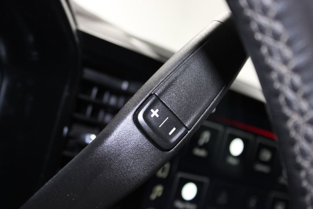 Used 2022 GMC Sierra 1500 SLE image 27