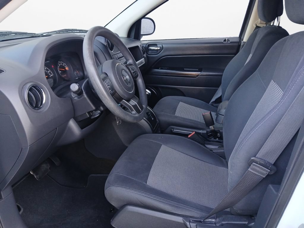 Used 2016 Jeep Compass Sport w/ Power Value Group FWD image 19