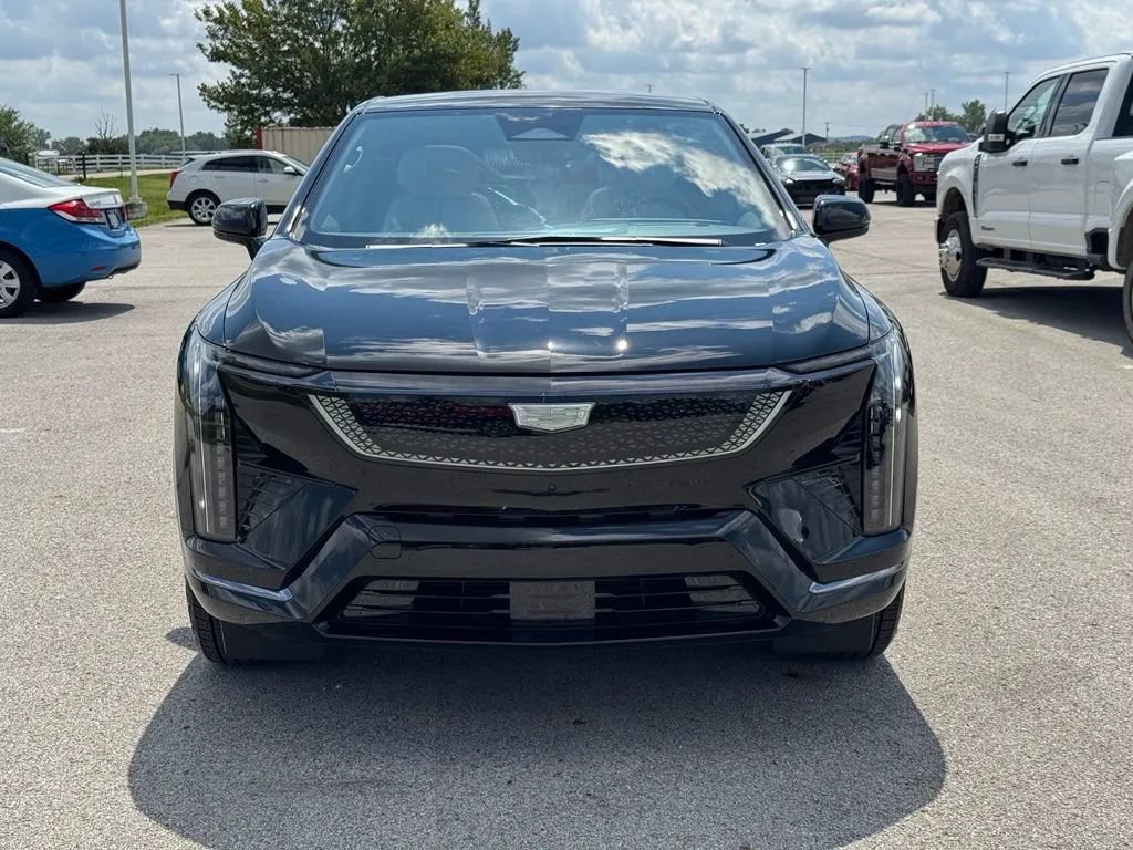New 2027 Cadillac Optiq Premium Sport AWD/4WD image 2