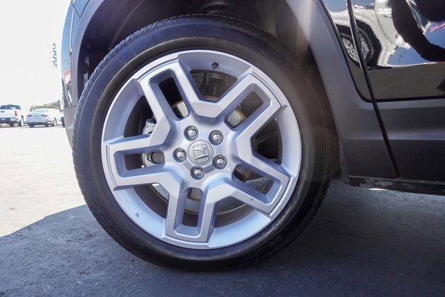 Used 2024 Honda Passport EX-L image 10