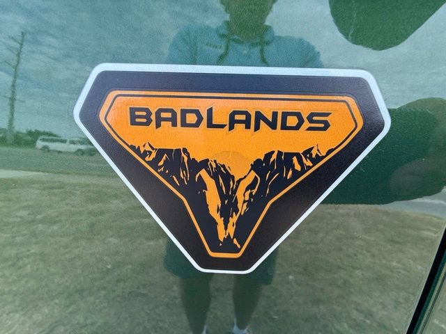 Used 2024 Ford Bronco Badlands image 14