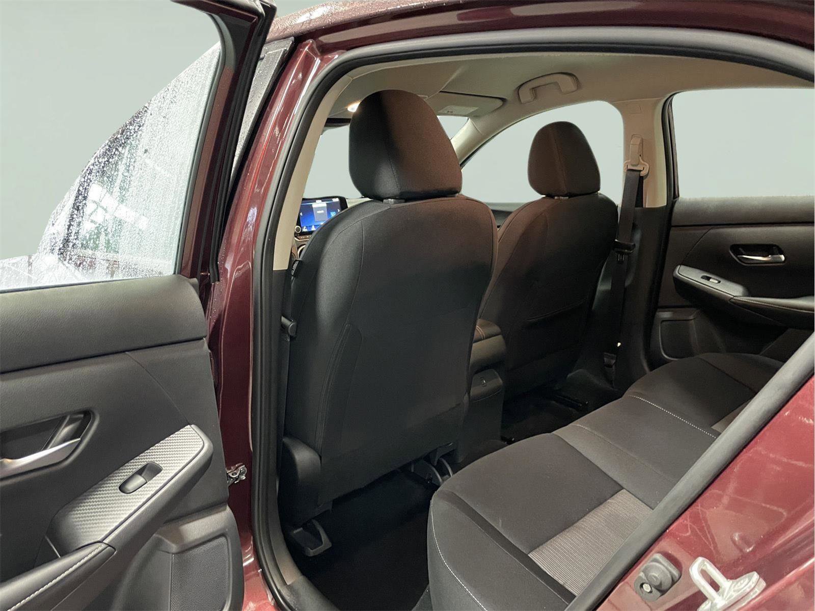 Used 2023 Nissan Sentra SV image 14