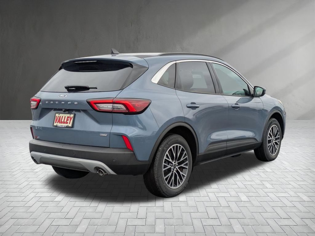 New 2024 Ford Escape SE FWD image 9