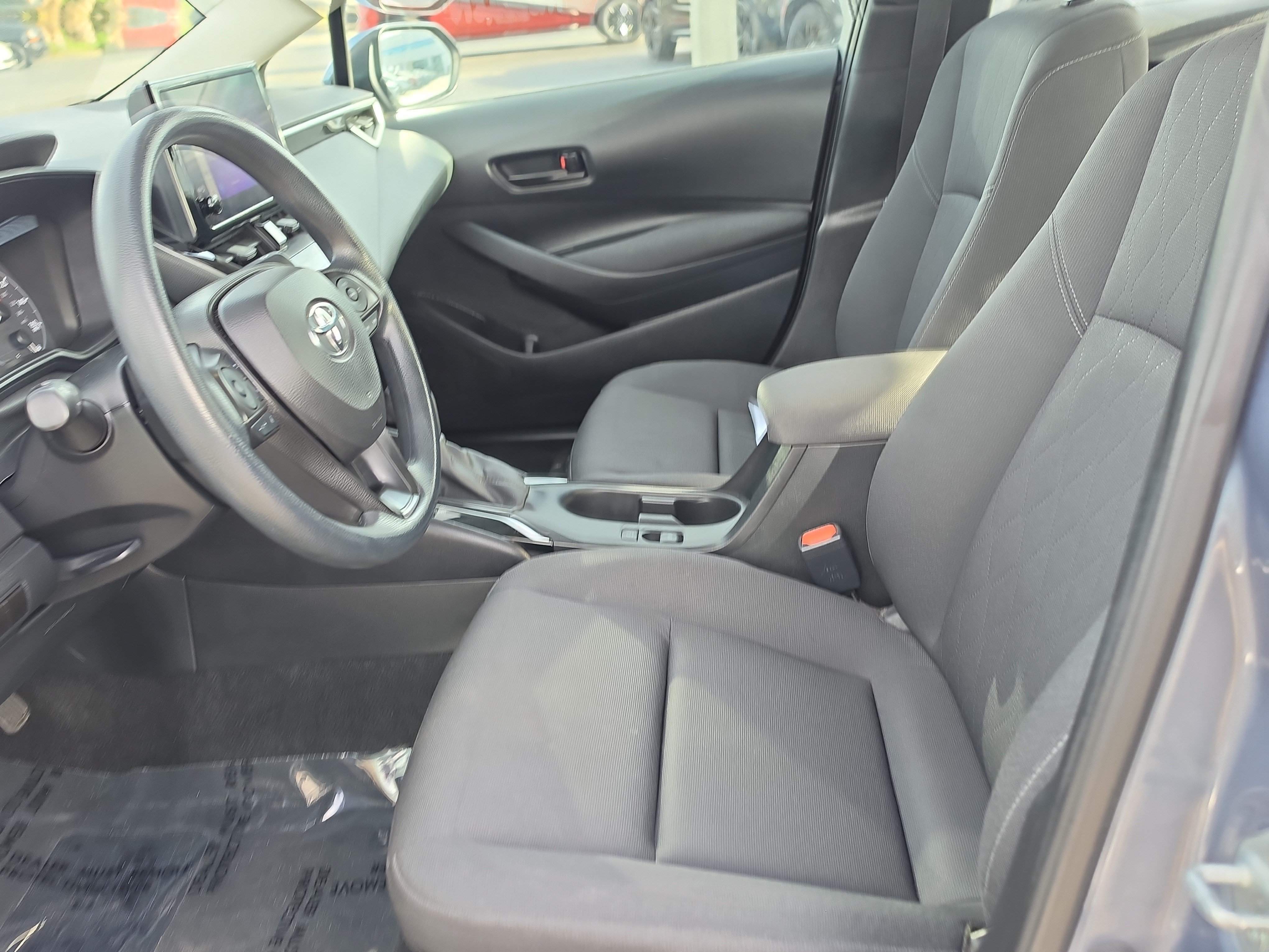 Used 2024 Toyota Corolla LE FWD image 15
