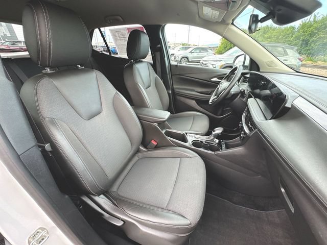 Used 2025 Buick Encore GX Preferred FWD image 26